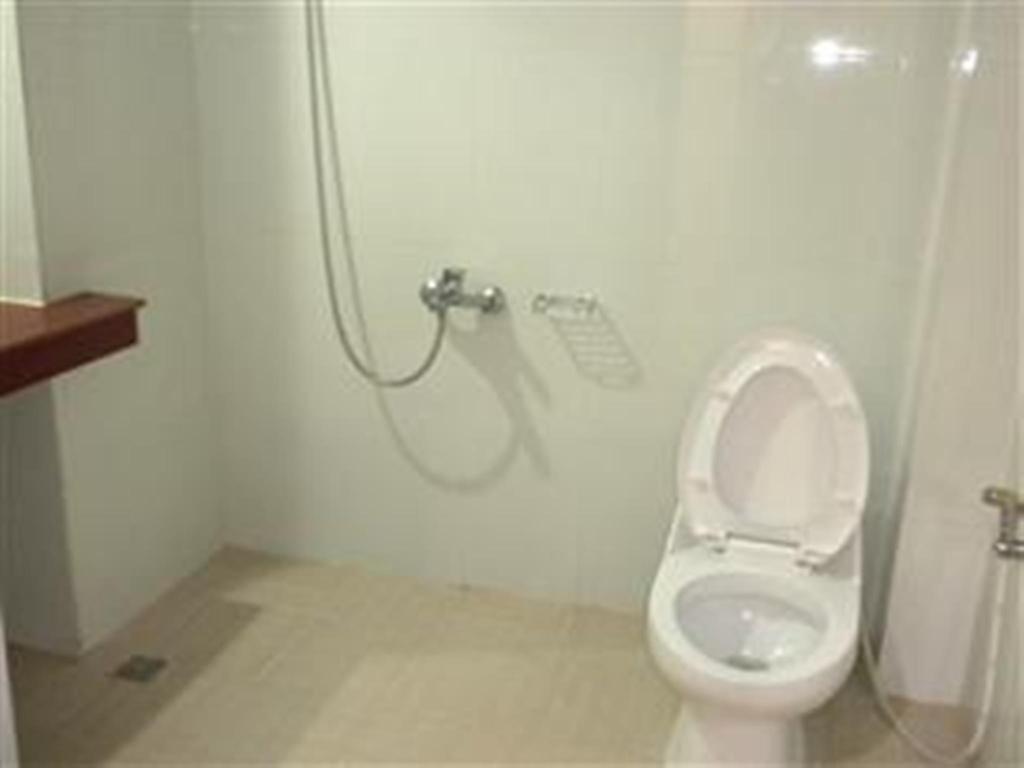 Nyny Hotel Кампот Стая снимка